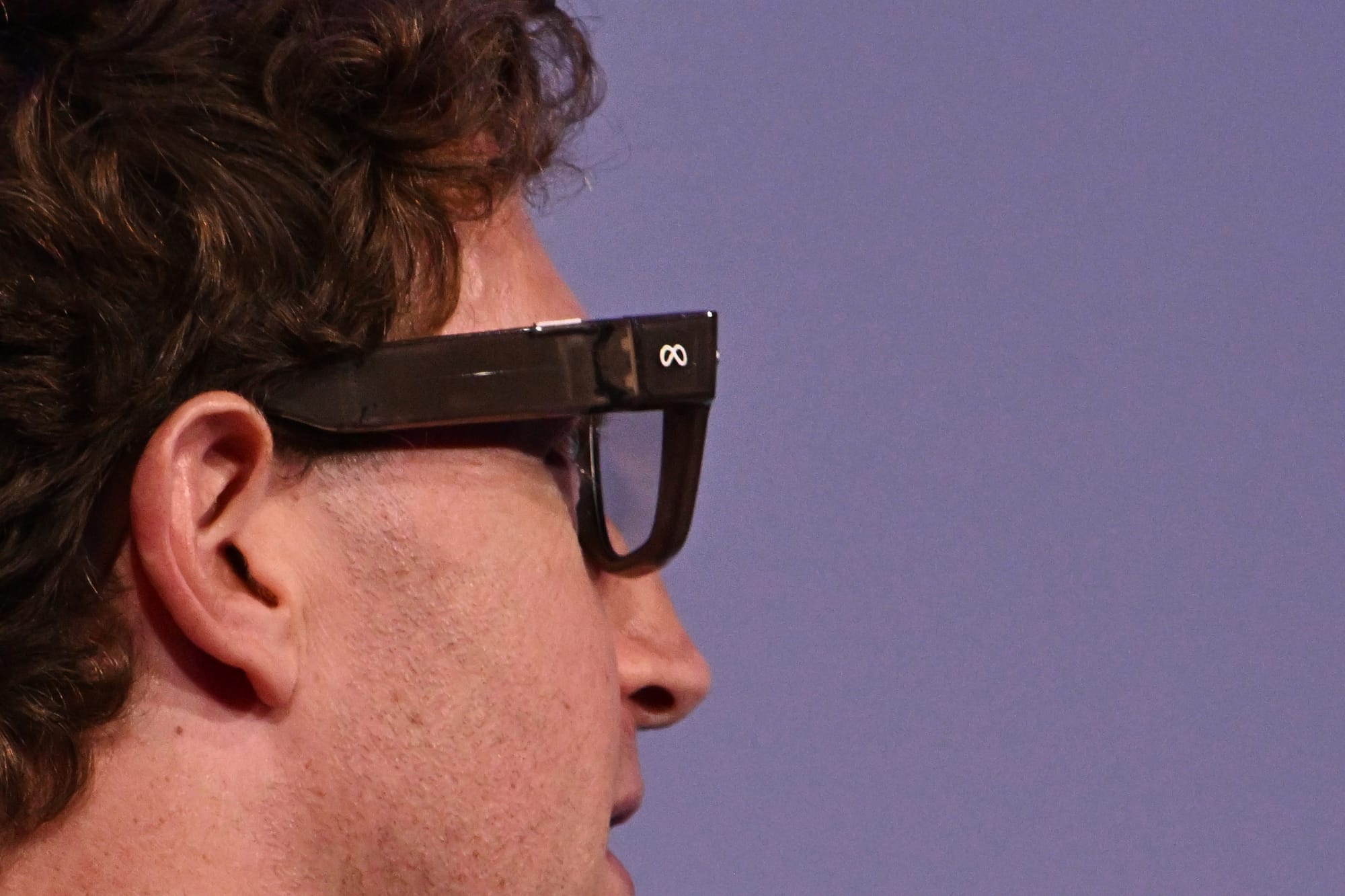 Senators Demand Meta Answer for ‘Pervert Glasses’ Following 404 Media Investigation